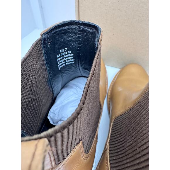 NISOLO Carmen Chelsea Boot Almond Leather Women’s Size 7 New in Box  Sustainable - Picture 12 of 14